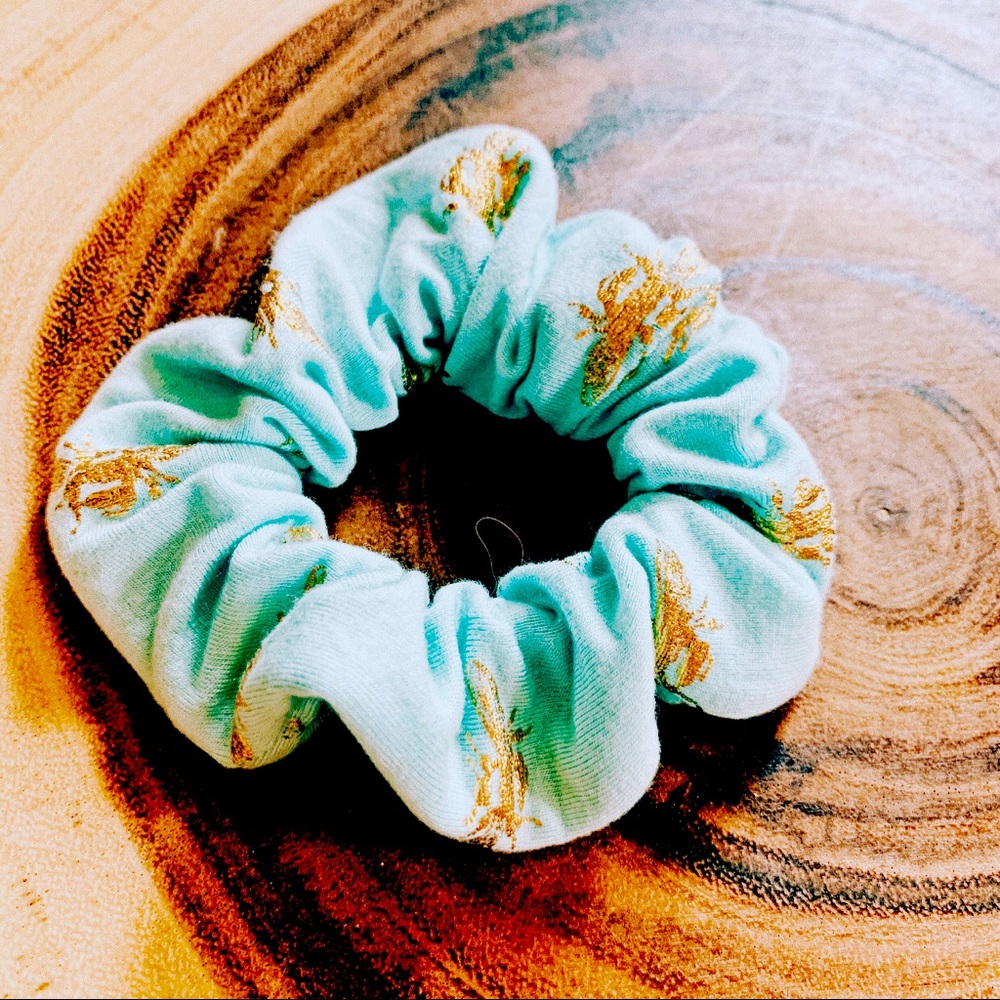 Homemade scrunchy